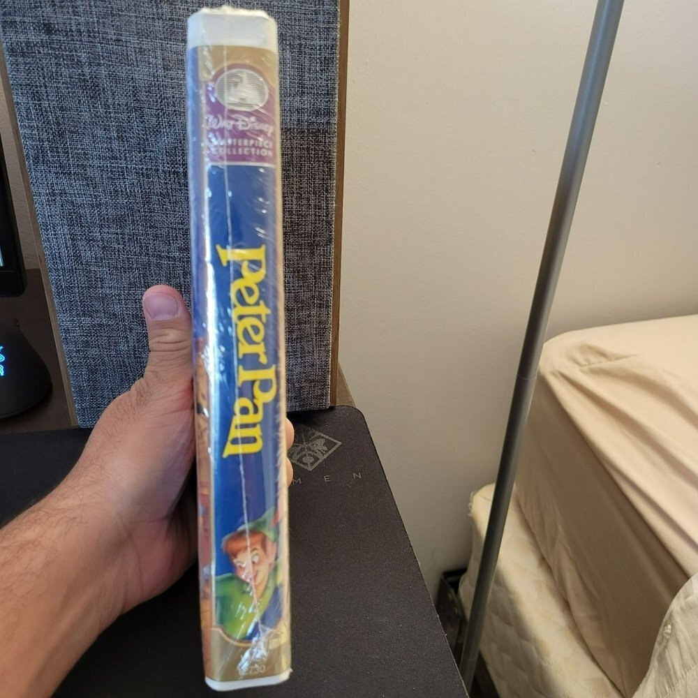 NEW Walt Disney Masterpiece Peter Pan VHS Fully restored Limited Edition - Picture 4 of 4
